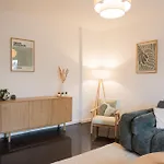 Stilvolles Naehe & Events In Lägenhet *